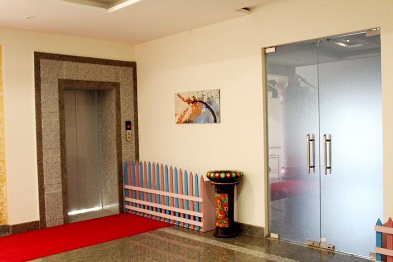 Grace Hotel Karnāl 외부 사진